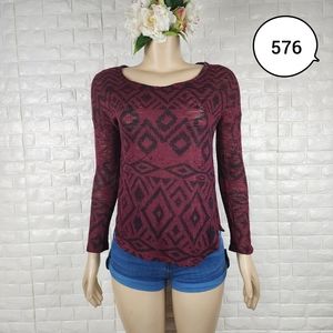 ginger G small maroon knit long sleeve tee